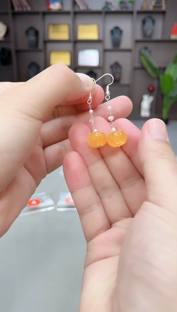 未镶嵌耳饰玛瑙/玉髓W06