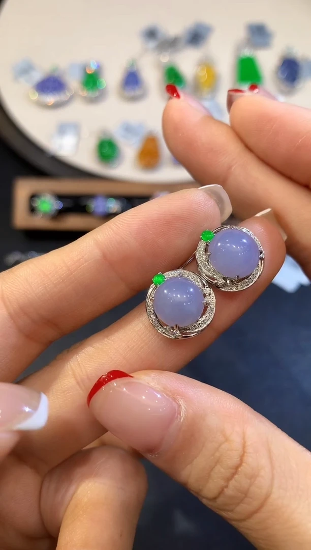 翡翠18K金镶嵌耳饰多样性发其一