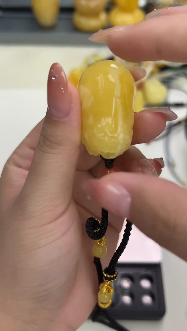 裸石琥珀未镶嵌琥珀蜜蜡吊坠