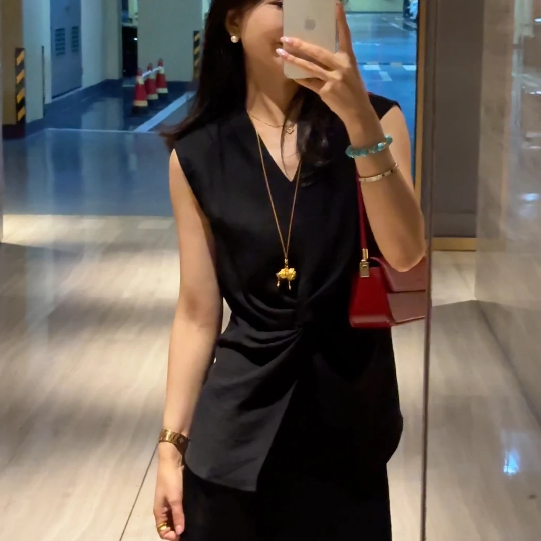 阿黎精选-------夏季气质V领绑带款无袖上衣