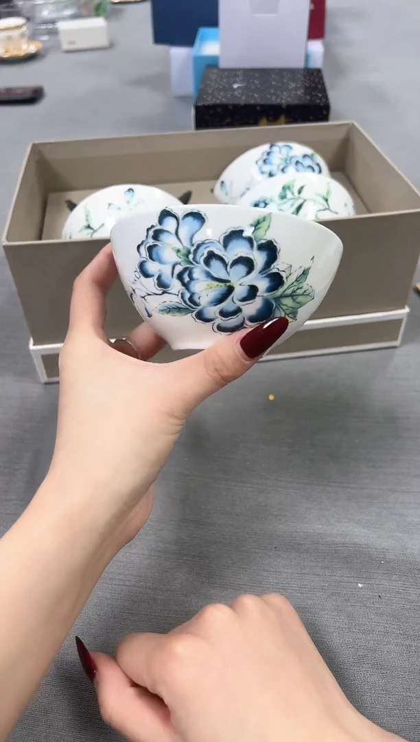 【闪购商品】瓷片新号开播不计成本欢迎点菜！