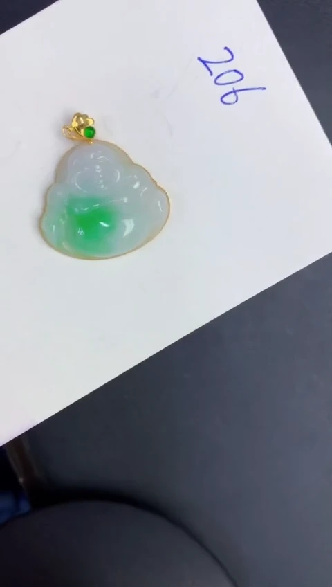 颈饰18K金镶嵌翡翠缅甸天然翡翠A货