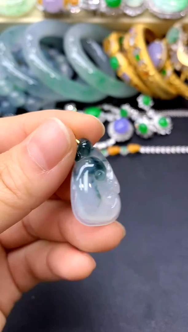 颈饰18K金镶嵌翡翠272-中国好珍宝