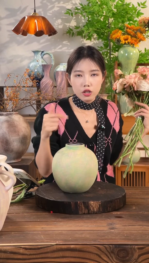 苔点绿-小圆口 陶瓷花瓶