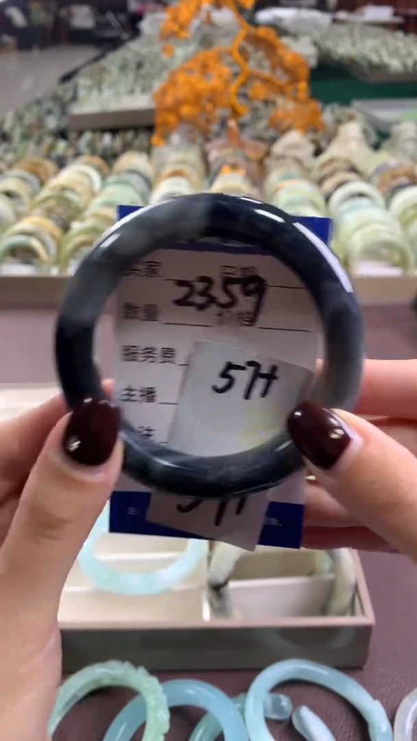 未镶嵌蛇纹石玉手镯2359