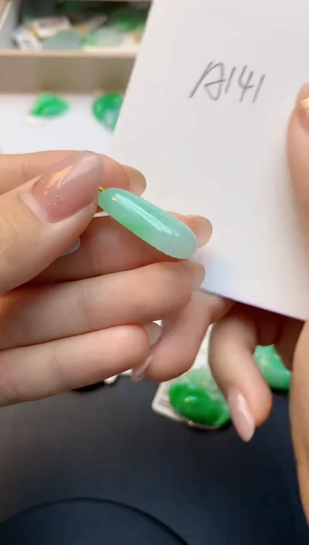 颈饰未镶嵌翡翠天然A货缅甸翡翠百元以上9元证书费自理