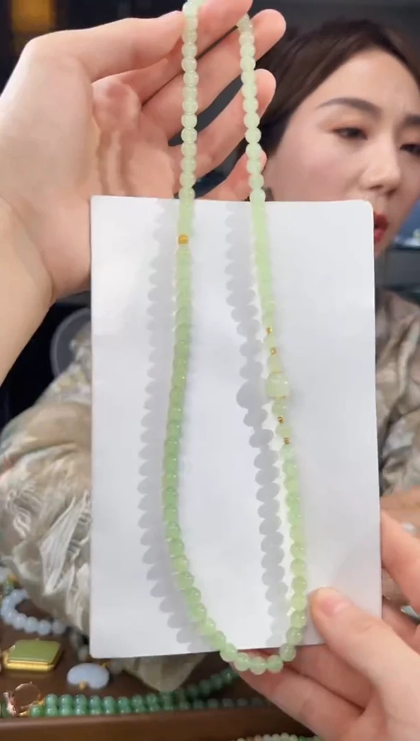 和田玉未镶嵌吊坠(不含链)1