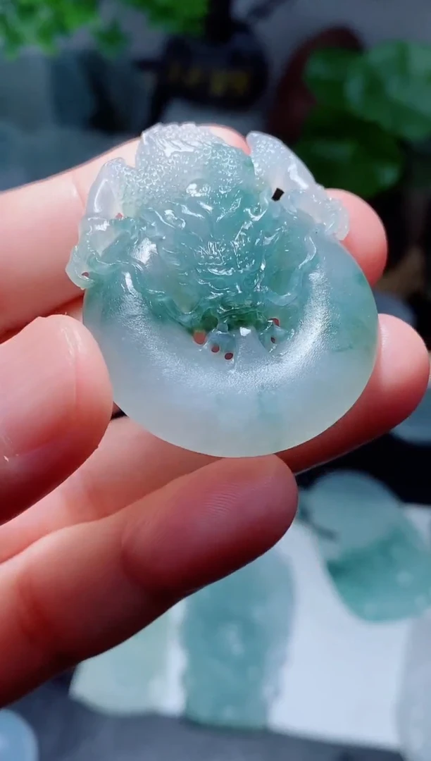 未镶嵌定制翡翠毛货