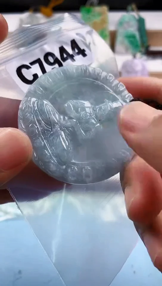 翡翠未镶嵌颈饰天然翡翠吊坠挂件
