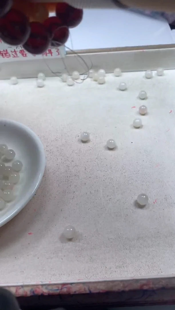 【闪购商品】玛瑙/玉髓颈饰未镶嵌w957血沉宝阳珠8mm*30颗