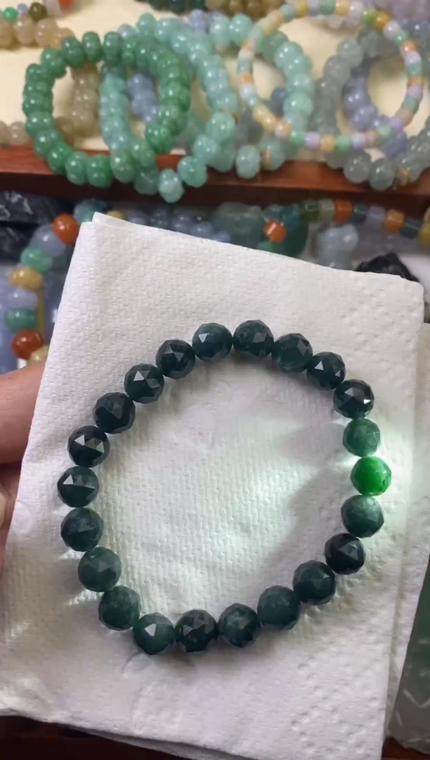 【闪购商品】翡翠颈饰未镶嵌【闪购商品】 天然翡翠