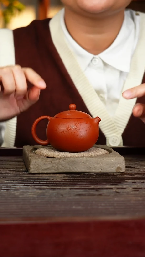 宜兴原矿紫砂壶茶壶宜兴原矿紫砂壶茶壶120C