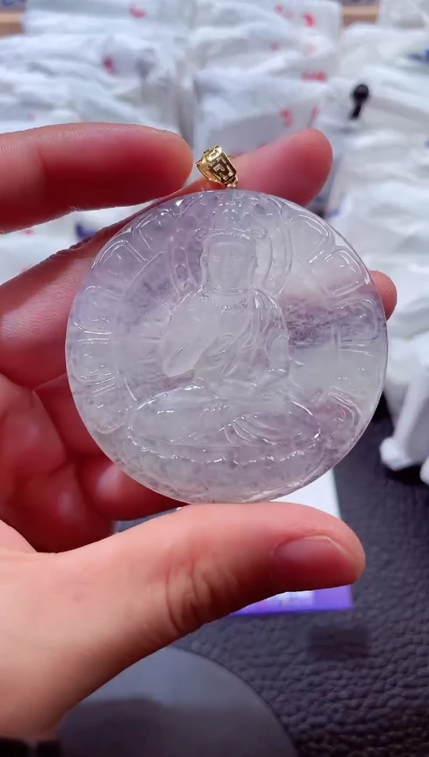 颈饰18K金镶嵌翡翠00009416观音