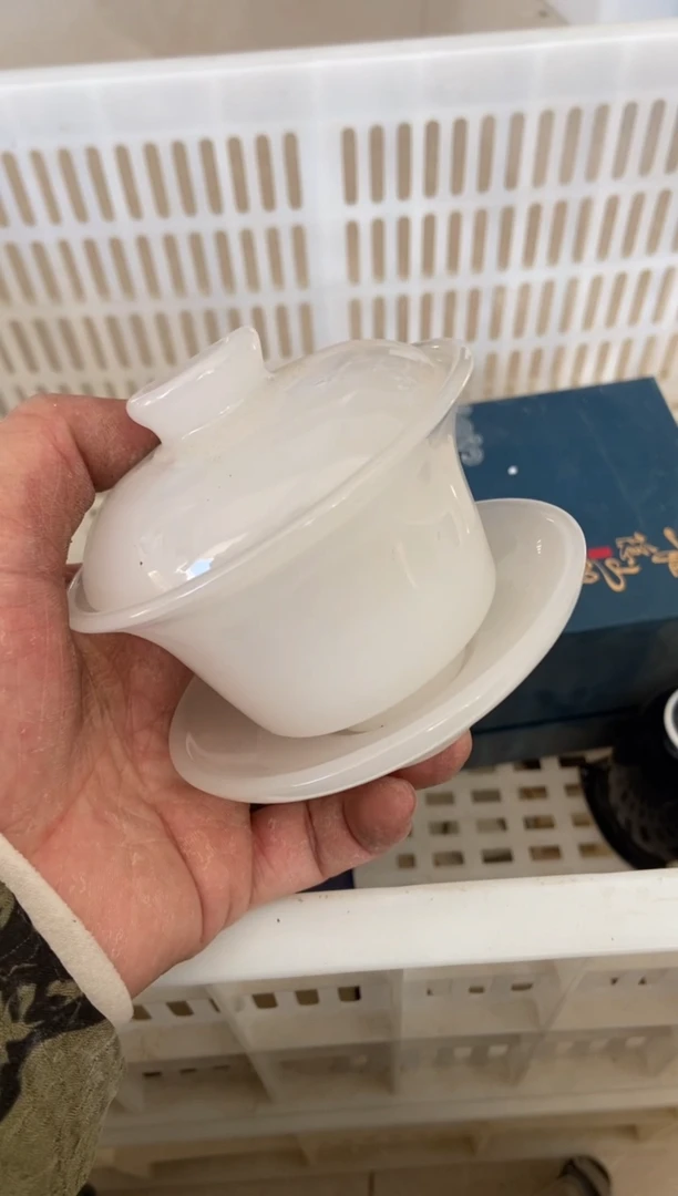 杯无运费险有瑕疵的摄影的产品有使用过的痕迹有点脏介意勿拍