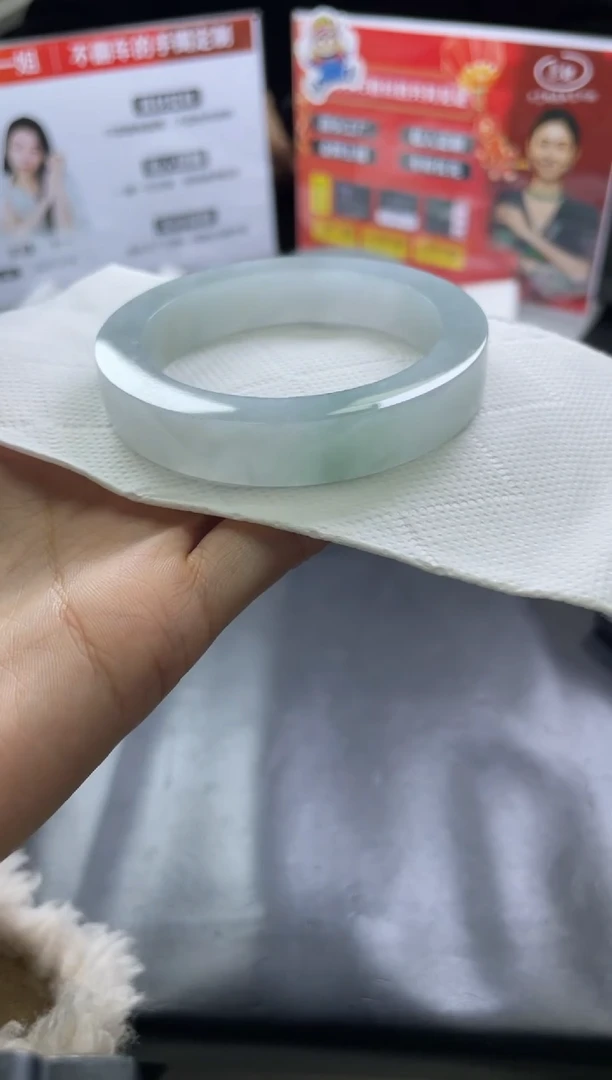 【闪购商品】定制翡翠手镯未镶嵌手镯DDH/发一件