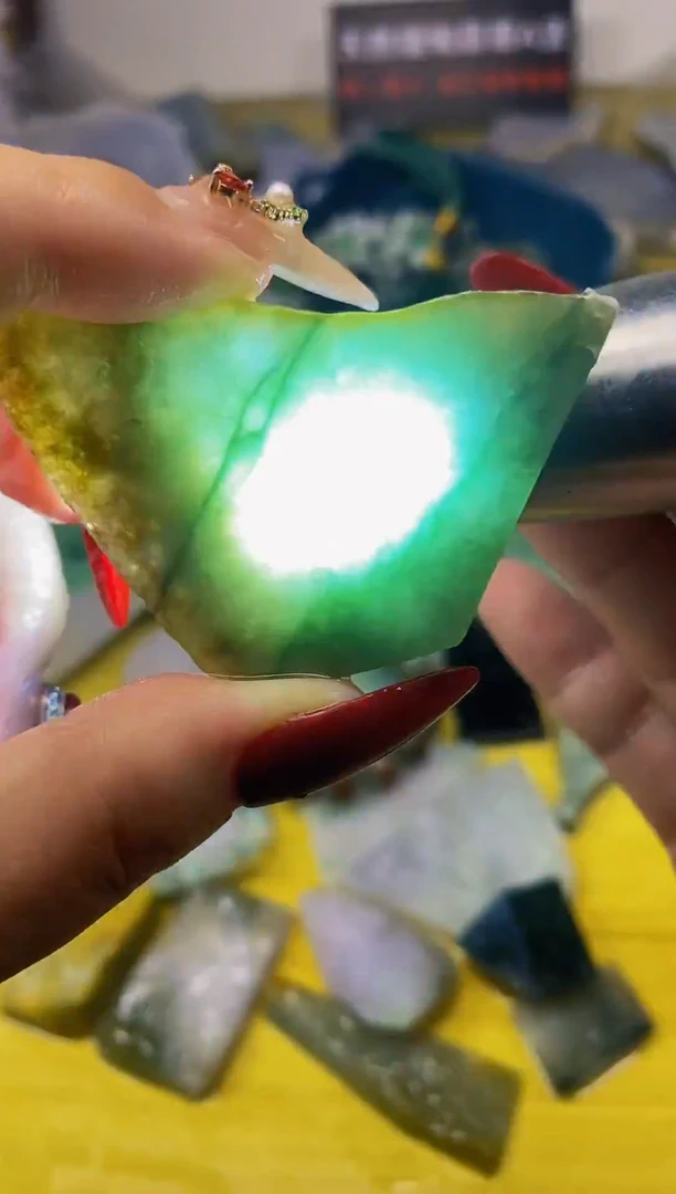 散珠翡翠天然缅甸翡翠A货028