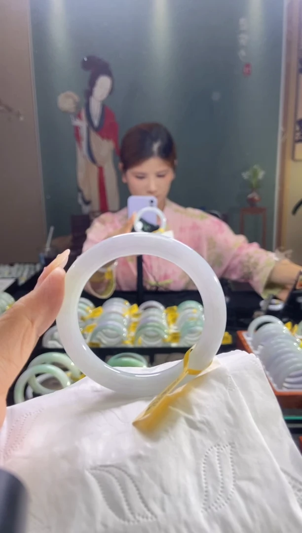 未镶嵌手镯翡翠圈口x53
