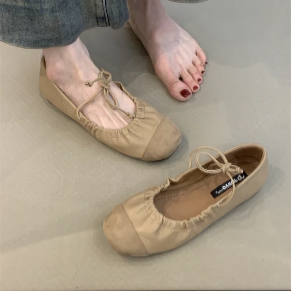 JB-T94复古褶皱软皮小众浅口单鞋法式气质百搭平底玛丽珍鞋子新款