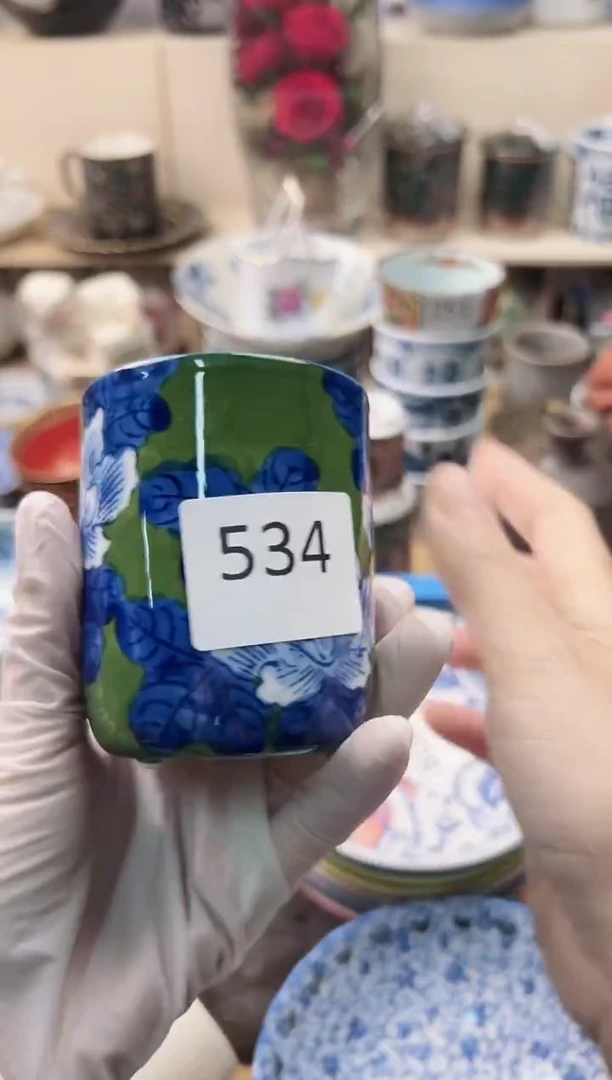 瓷片淳*