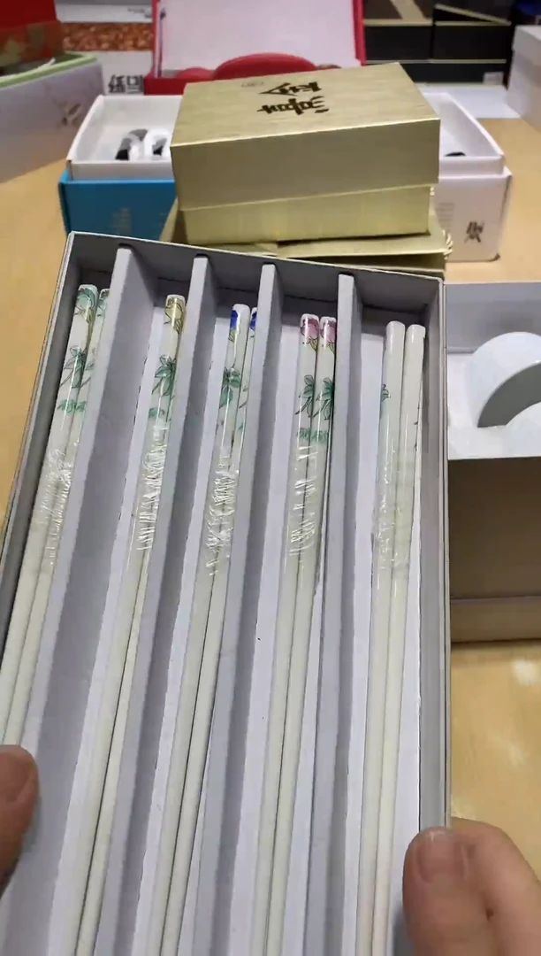 瓷片生活的本意就是开心@@1