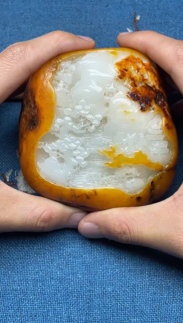 颈饰未镶嵌和田玉疯***城1
