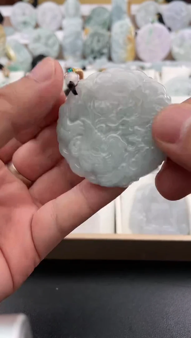 颈饰未镶嵌翡翠25/12/27/.102