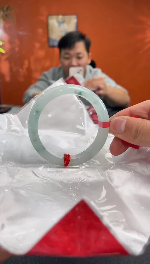 未镶嵌手镯翡翠56