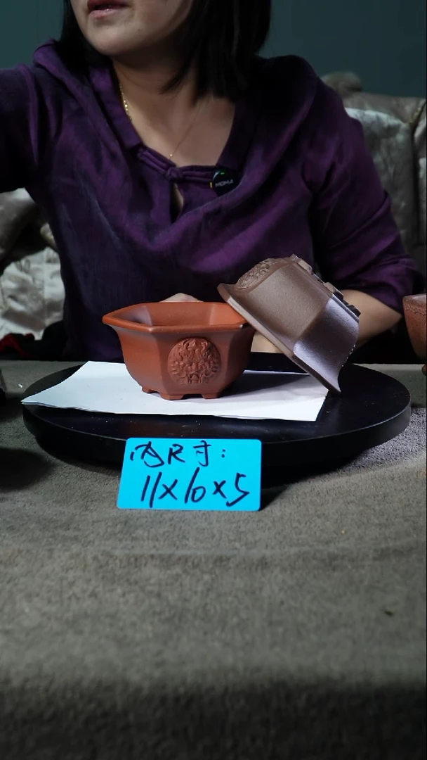 宜兴紫砂小花盆盆