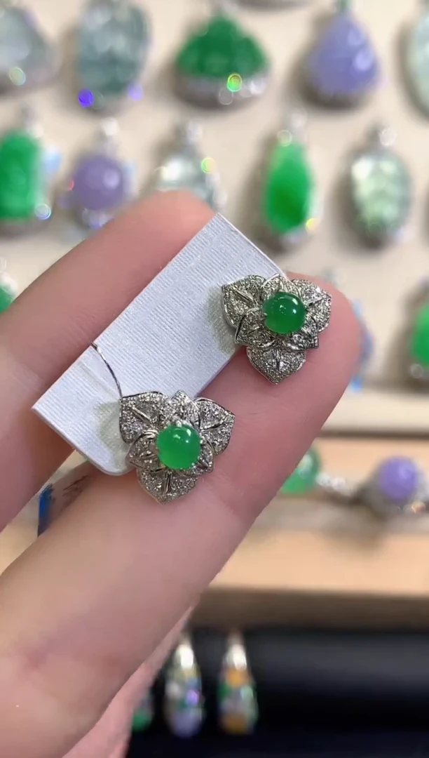 18K金镶嵌翡翠耳饰秋日珠宝Q68