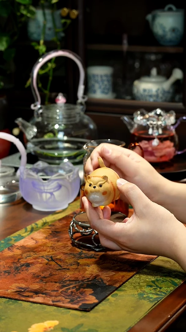 【闪购商品】紫砂茶宠招财猫茶宠哈哈