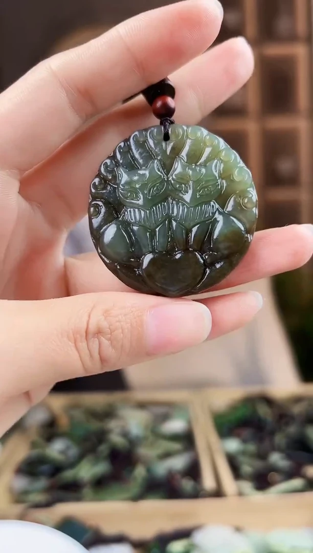 颈饰未镶嵌和田玉拍一发一，多样性发货