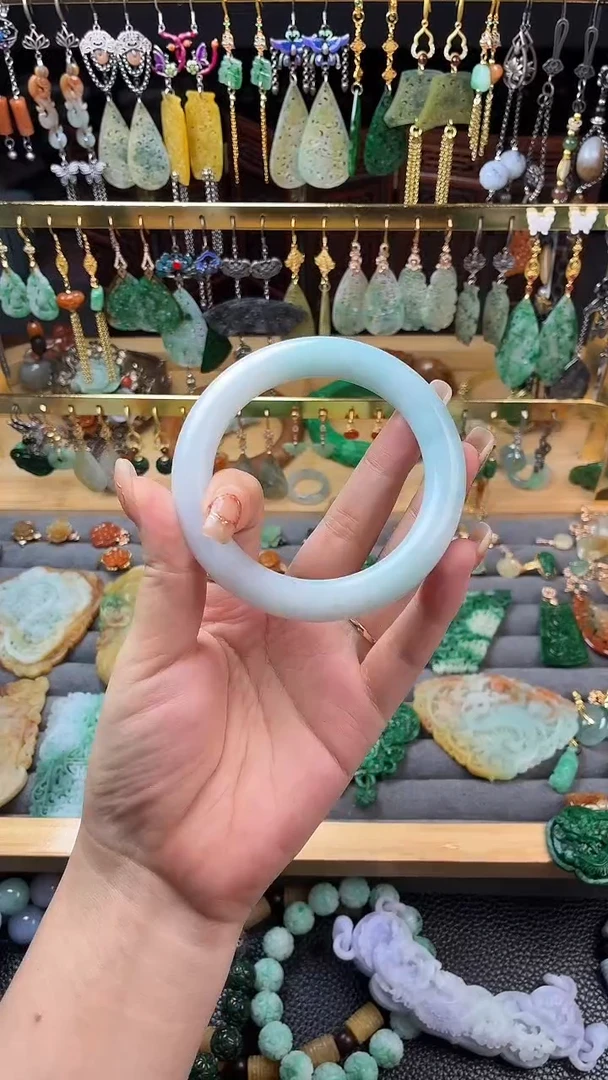 未镶嵌定制翡翠翡翠
