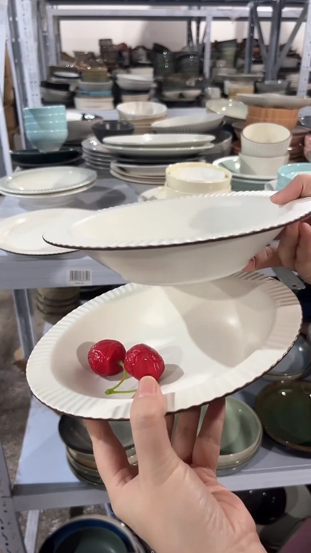 【闪购商品】瓷片外贸尾货瑕疵满20包邮X2 咖边草帽