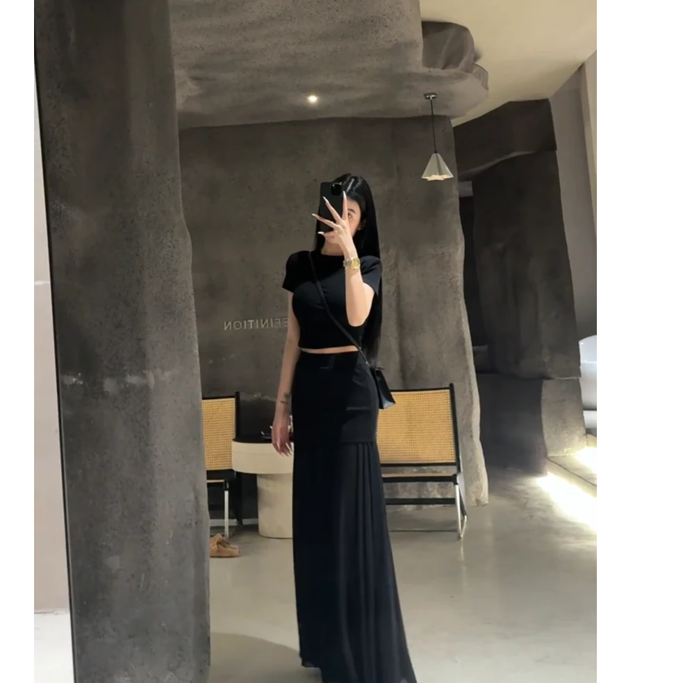 初春穿搭套装女高级感辣妹正肩短袖T恤女新款气质包臀半身长裙