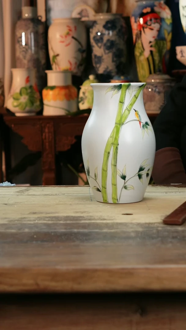 【闪购商品】瓷片景德镇纯手工釉下彩精品花瓶