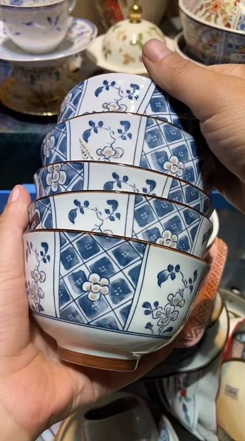 瓷片小****51111111111111@@1