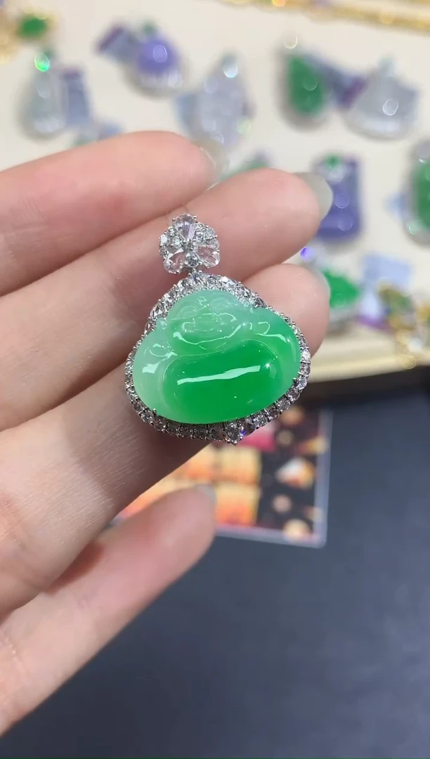 吊坠(不含链)18K金镶嵌翡翠吊坠(不含链)|16800