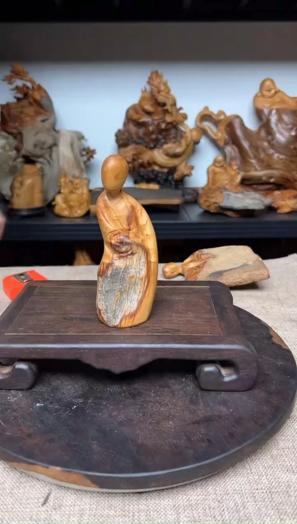 柏木（崖柏）崖柏雕刻件