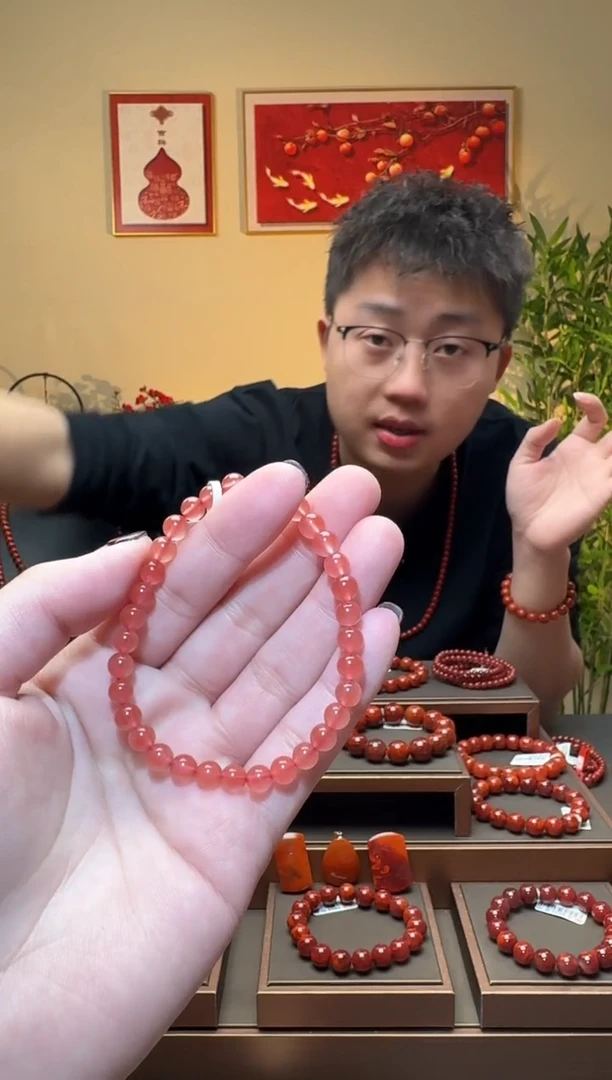 【闪购商品】南红玛瑙手串未镶嵌一条5mm+ 多样性发货
