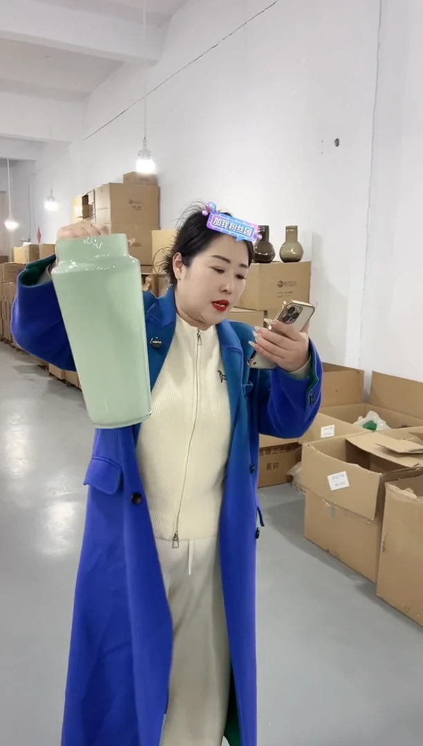 【闪购商品】玻璃花伴你花瓶微瑕-EBMX