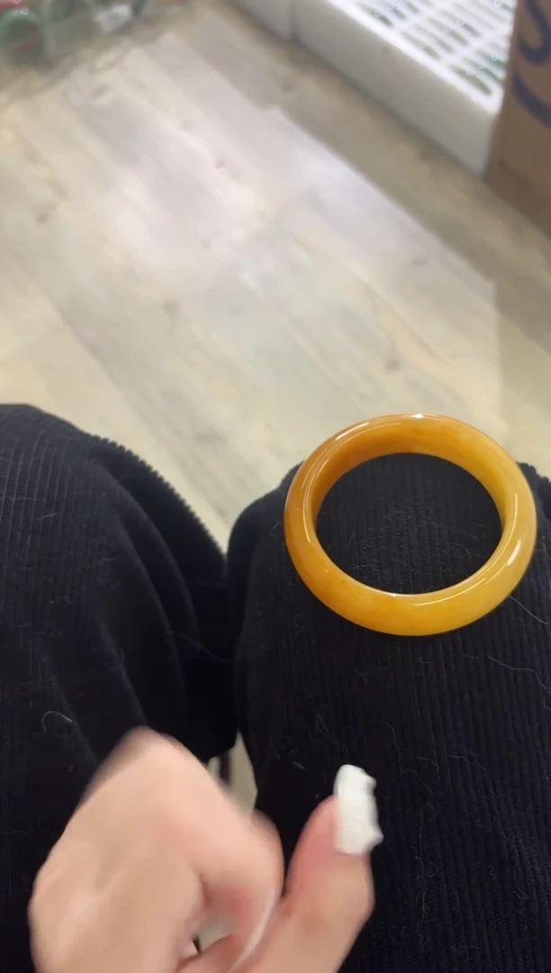 未镶嵌手镯石英质玉41-56HU