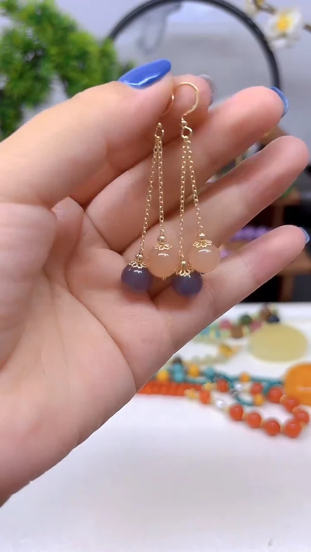 14K金镶嵌和田玉耳饰E825