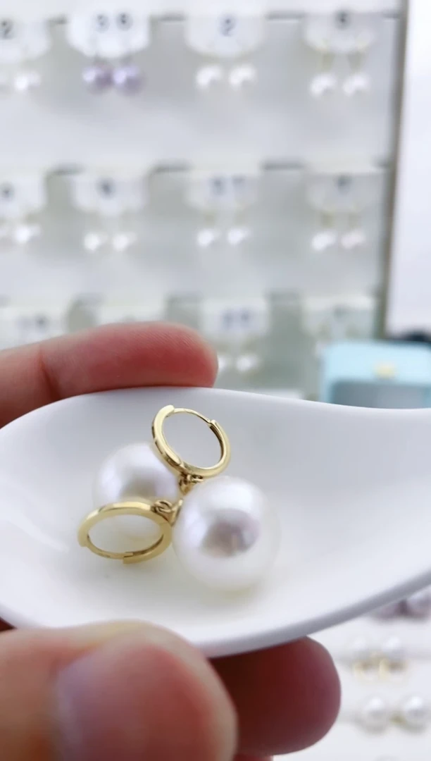 18K金镶嵌淡水珍珠耳饰1314