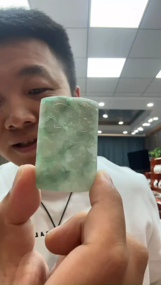 未镶嵌挂件翡翠A货翡翠多样性孤品