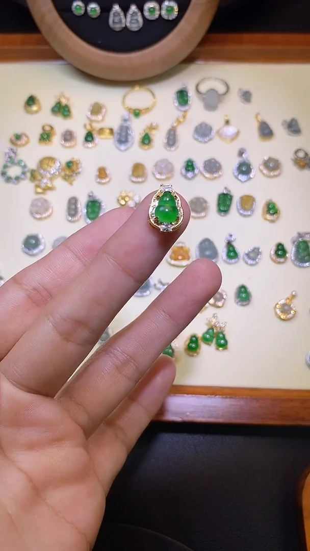 吊坠(不含链)银S925镶嵌翡翠1