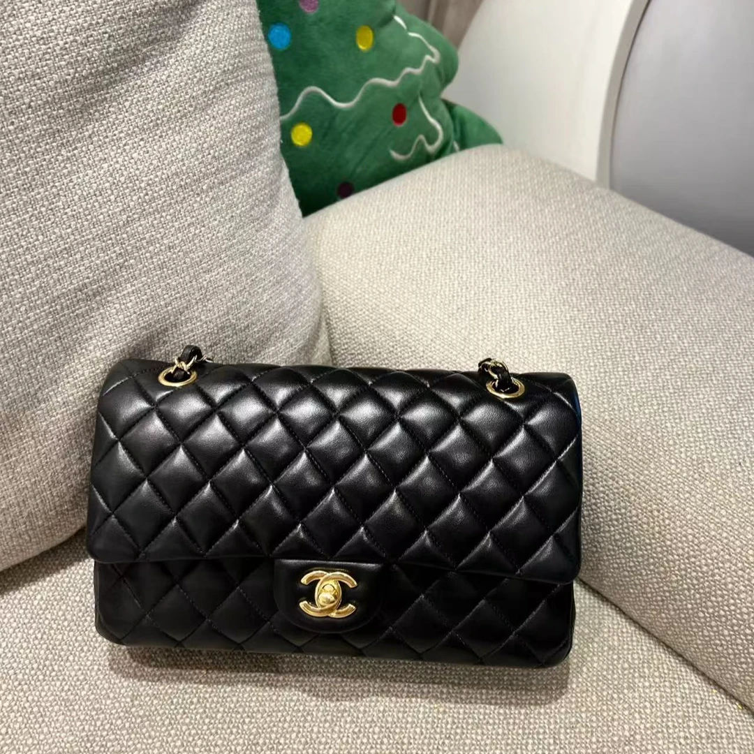 99新 Chanel/香奈儿  黑金菱格纹羊皮中号CF 24开18833513