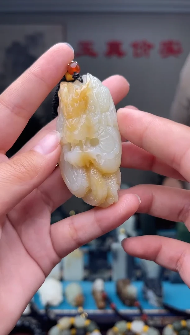 未镶嵌和田玉挂件1