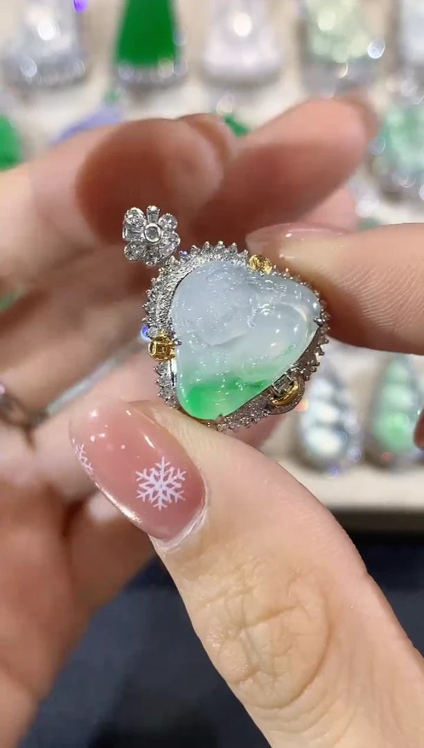 吊坠(不含链)18K金镶嵌翡翠C10翡翠