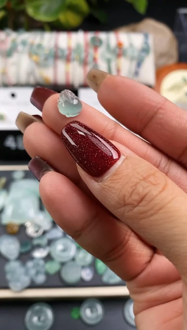 【闪购商品】翡翠裸石99金蟾~默认裸石发货