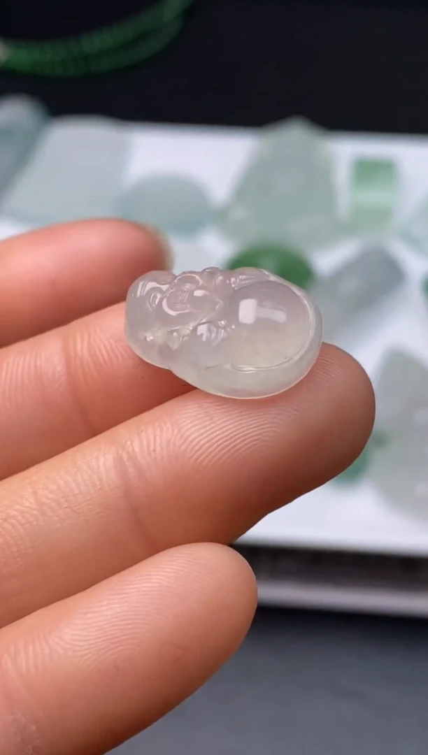 【闪购商品】定制翡翠未镶嵌翡翠毛货~